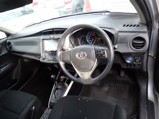 TOYOTA COROLLA FIELDER 2019/10