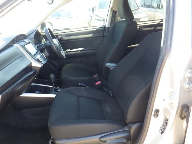 TOYOTA COROLLA FIELDER 2020/10