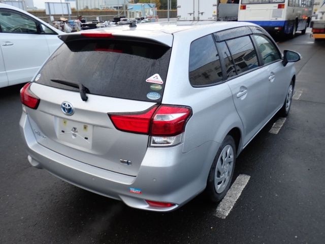 TOYOTA COROLLA FIELDER 2020/10