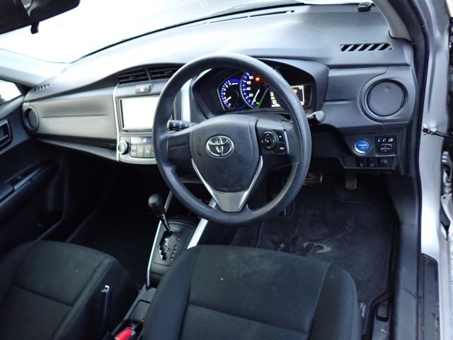 TOYOTA COROLLA FIELDER 2020/10