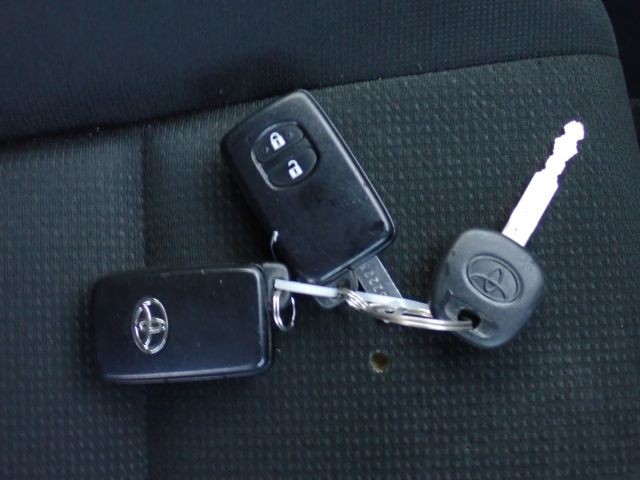 TOYOTA COROLLA FIELDER 2020/10