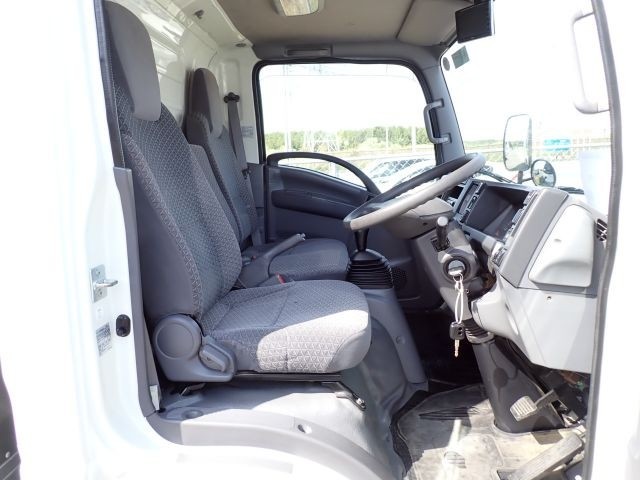 ISUZU ELF 2019/1