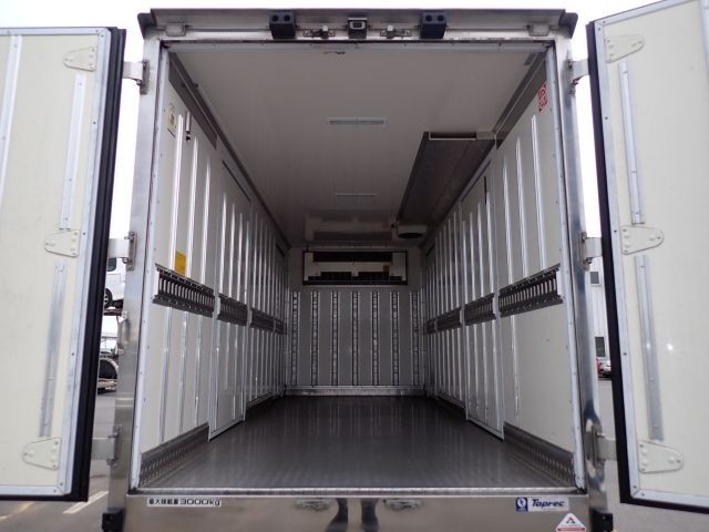 ISUZU ELF 2019/3