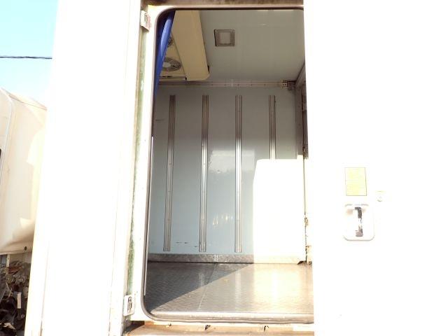 ISUZU ELF 2018/10