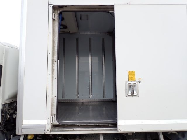 ISUZU ELF 2019/4