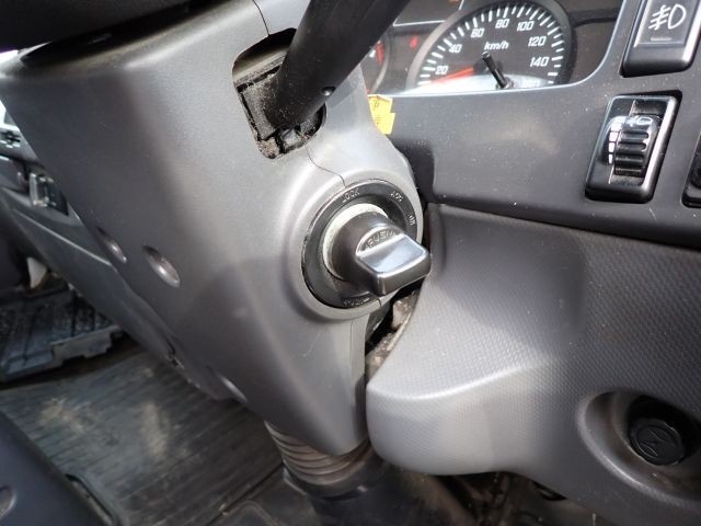 ISUZU ELF 2019/4