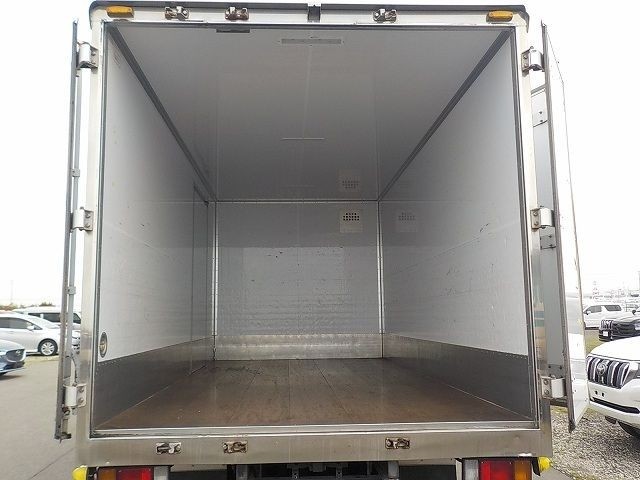 ISUZU ELF 2019/1
