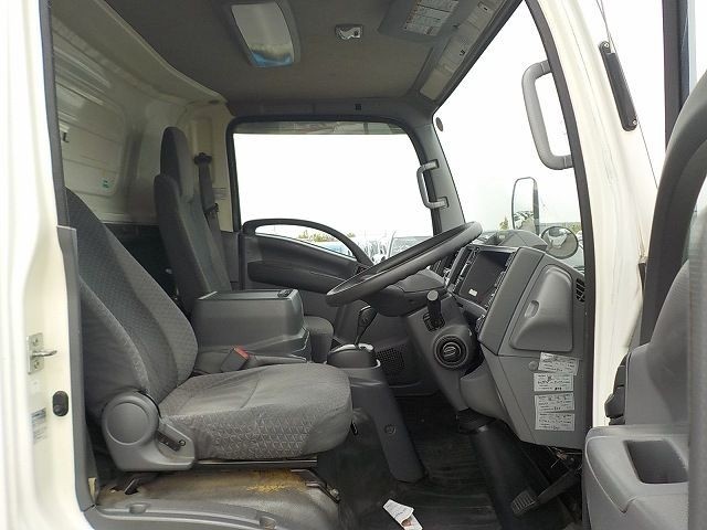 ISUZU ELF 2019/1