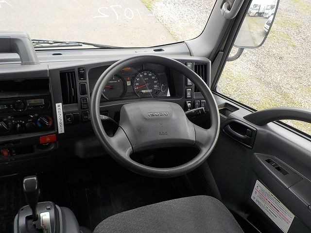 ISUZU ELF 2019/1