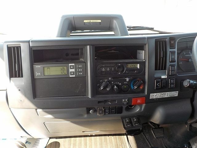 ISUZU ELF 2019/7