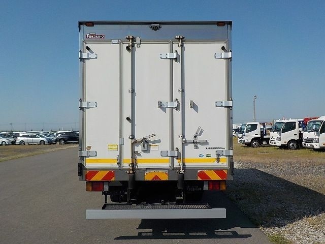 ISUZU ELF 2019/7