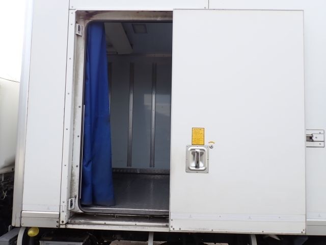 ISUZU ELF 2019/11