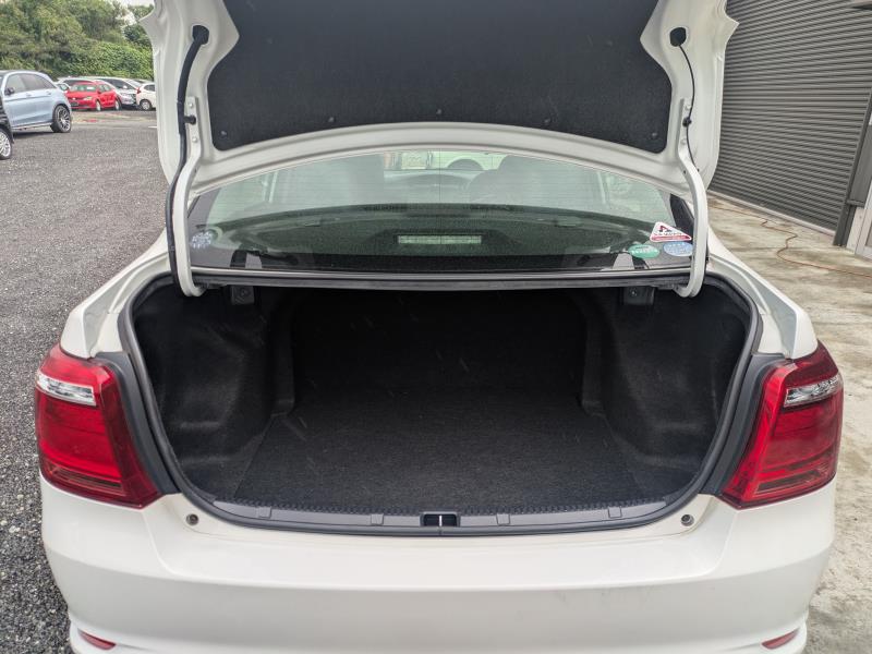 TOYOTA COROLLA AXIO 2018/3