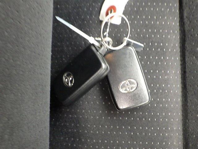 TOYOTA COROLLA FIELDER 2018/1