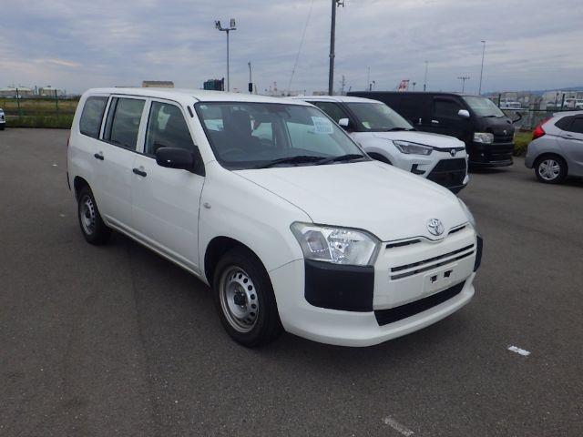 TOYOTA PROBOX VAN 2018/10