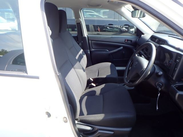 TOYOTA PROBOX VAN 2019/5
