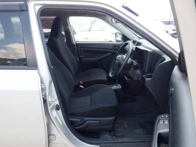 TOYOTA PROBOX VAN 2019/4