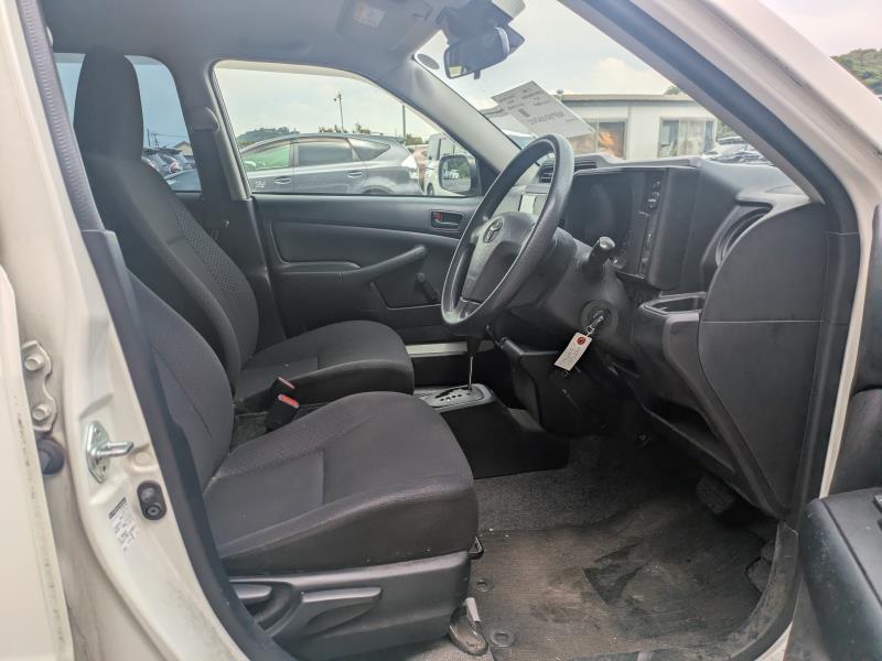 TOYOTA PROBOX VAN 2019/9