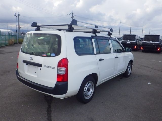 TOYOTA PROBOX VAN 2020/9