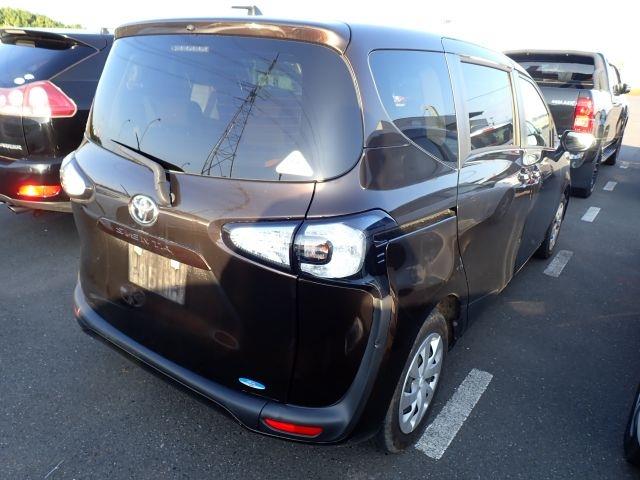 TOYOTA SIENTA 2017/6