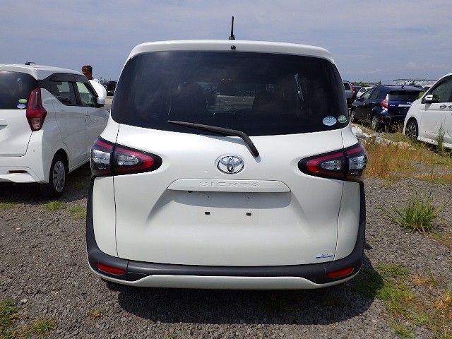 TOYOTA SIENTA 2018/3