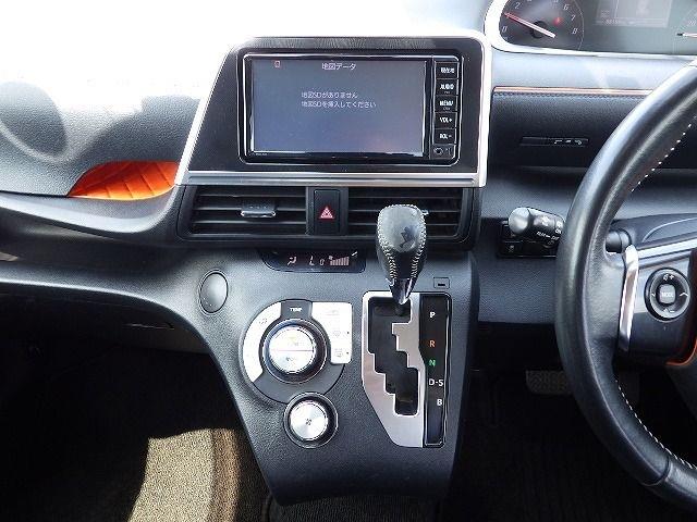 TOYOTA SIENTA 2018/3