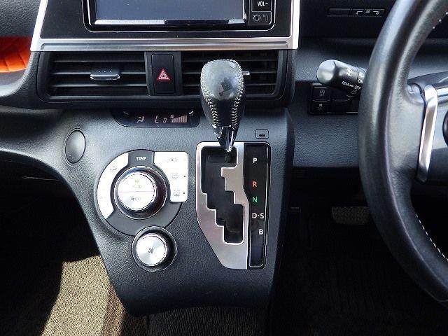 TOYOTA SIENTA 2018/3