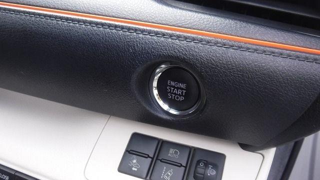 TOYOTA SIENTA 2018/4