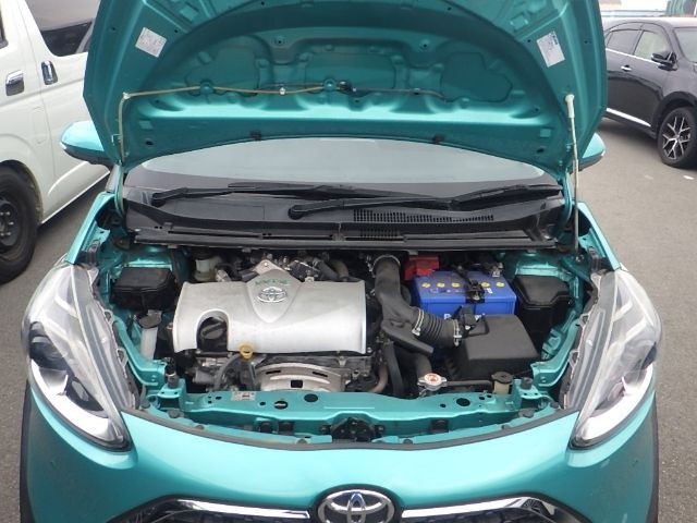 TOYOTA SIENTA 2019/1