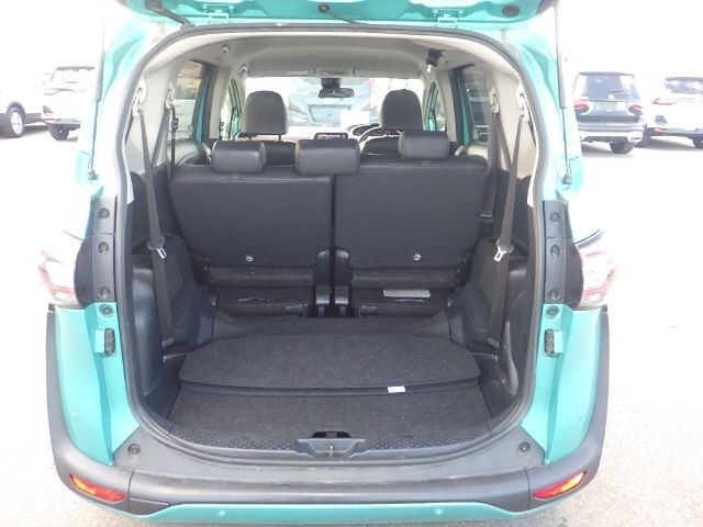 TOYOTA SIENTA 2019/3