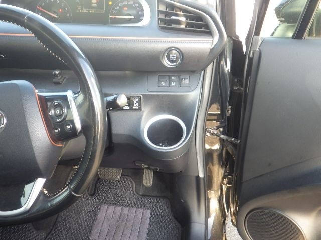 TOYOTA SIENTA 2019/4