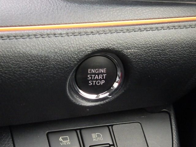 TOYOTA SIENTA 2019/4