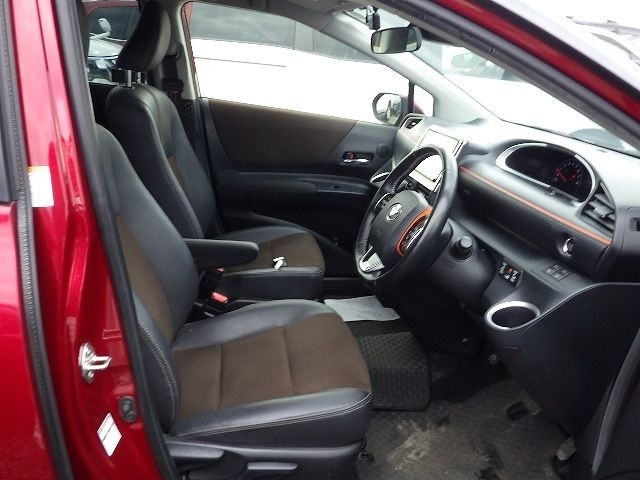 TOYOTA SIENTA 2019/4