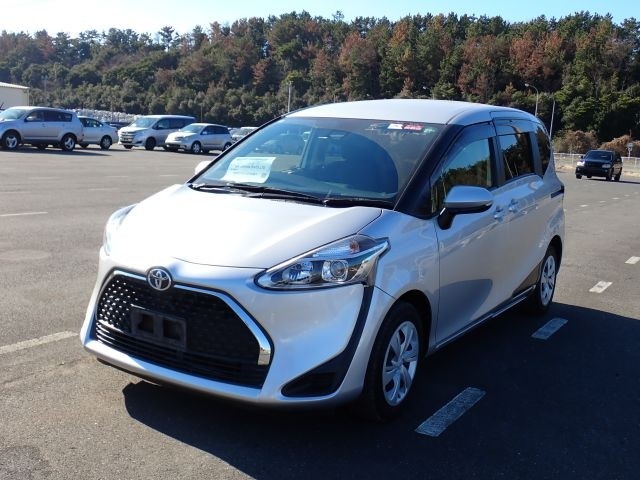 TOYOTA SIENTA 2019/7