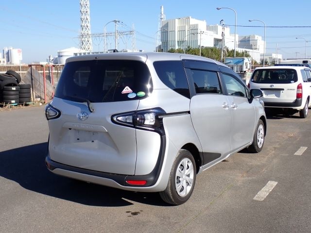 TOYOTA SIENTA 2019/7