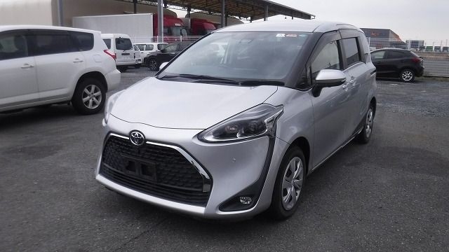 TOYOTA SIENTA 2019/9
