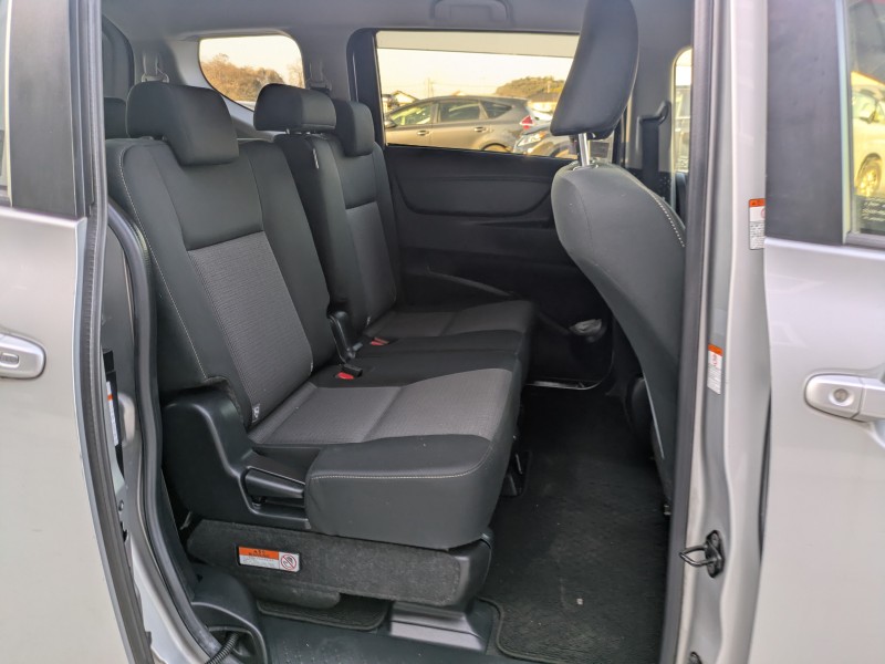 TOYOTA SIENTA 2019/10