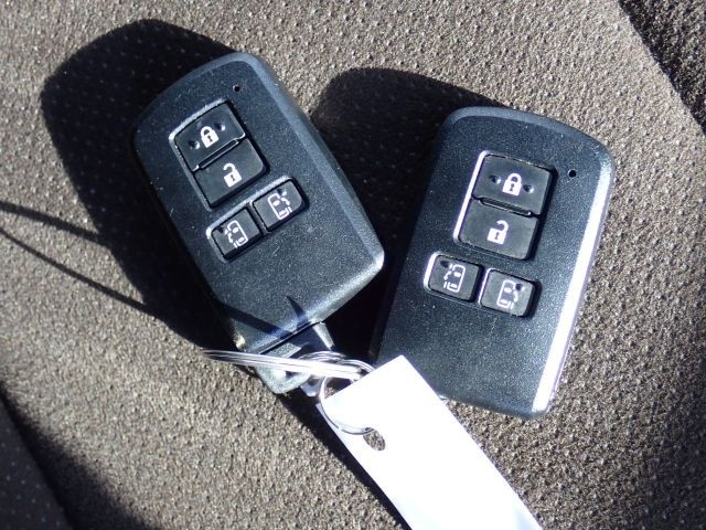 TOYOTA SIENTA 2020/6