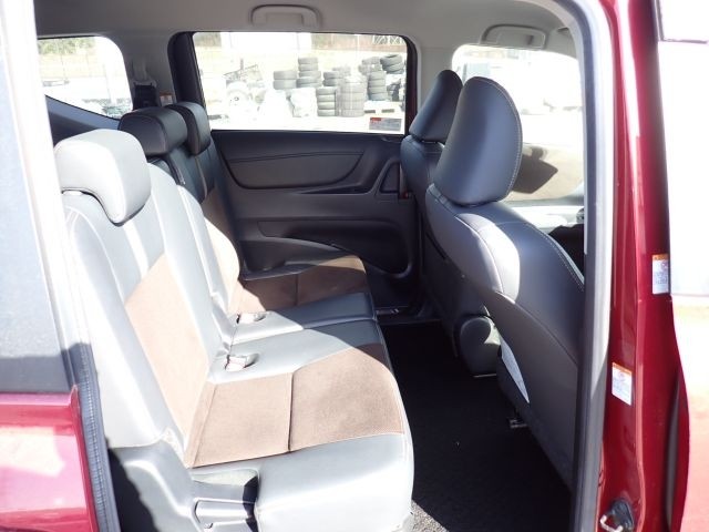 TOYOTA SIENTA 2020/6