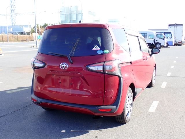 TOYOTA SIENTA 2020/6