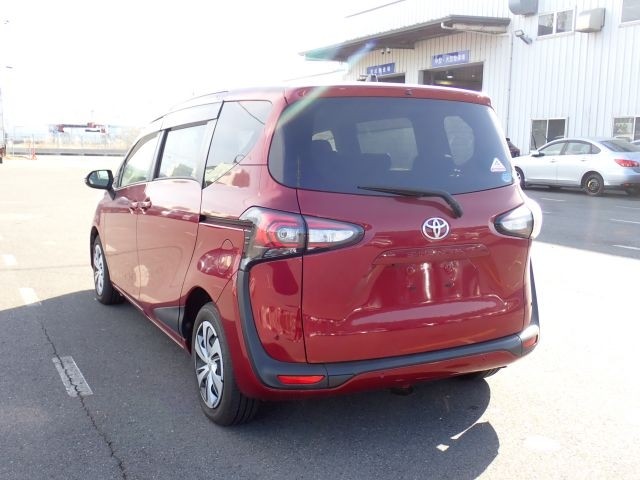TOYOTA SIENTA 2020/6
