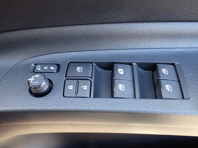 TOYOTA SIENTA 2020/6