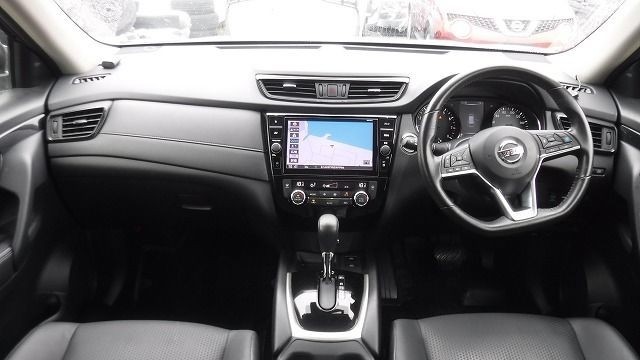 NISSAN X-TRAIL 2019/12