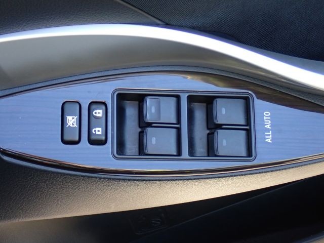 TOYOTA PREMIO 2019/11