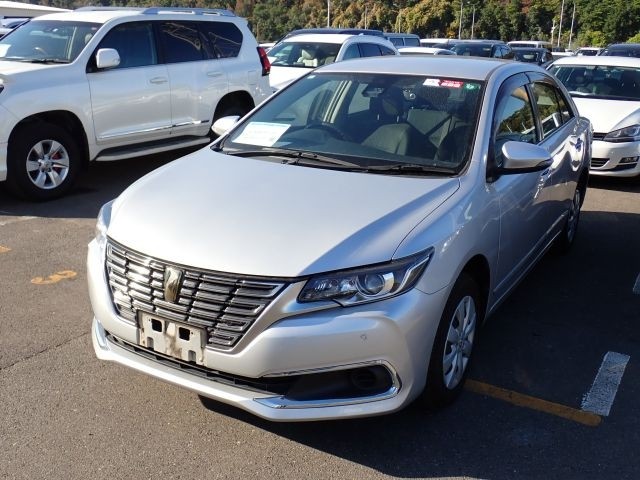 TOYOTA PREMIO 2019/11