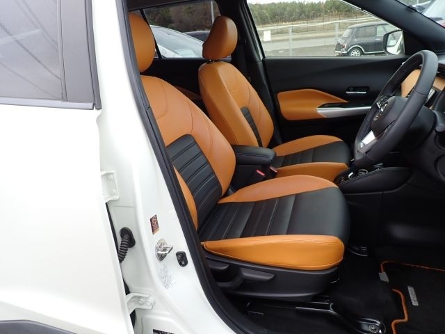 NISSAN KICKS 2020/11