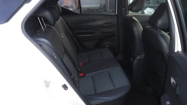 NISSAN KICKS 2020/11