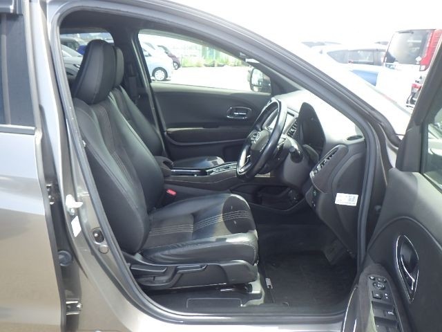 HONDA VEZEL 2019/6