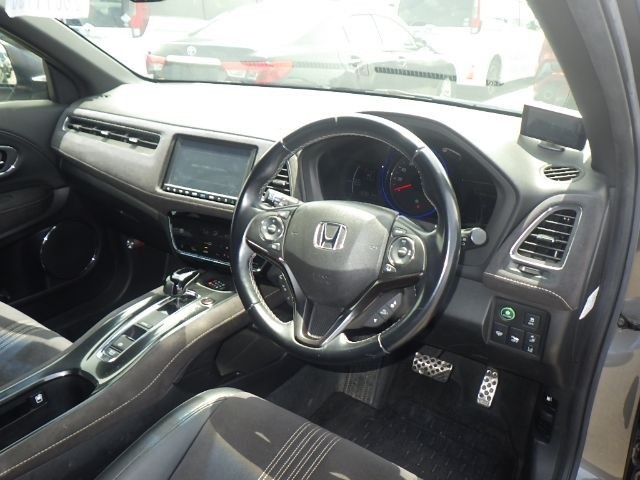HONDA VEZEL 2019/6