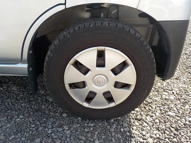 TOYOTA PIXIS VAN 2019/1